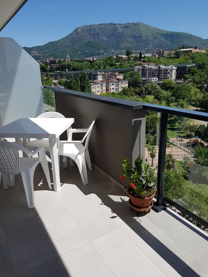Apartment In Salerno Parco Buitenkant foto